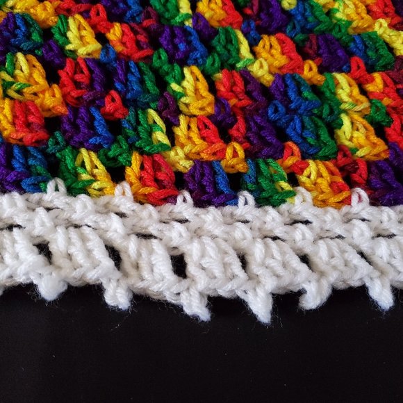 Crochet Rainbow Baby Blanket/New - Picture 4 of 6